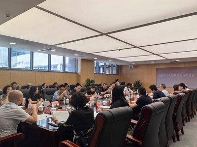 美育新章 美术学院携手成都市文化馆，共绘馆校合作新蓝图